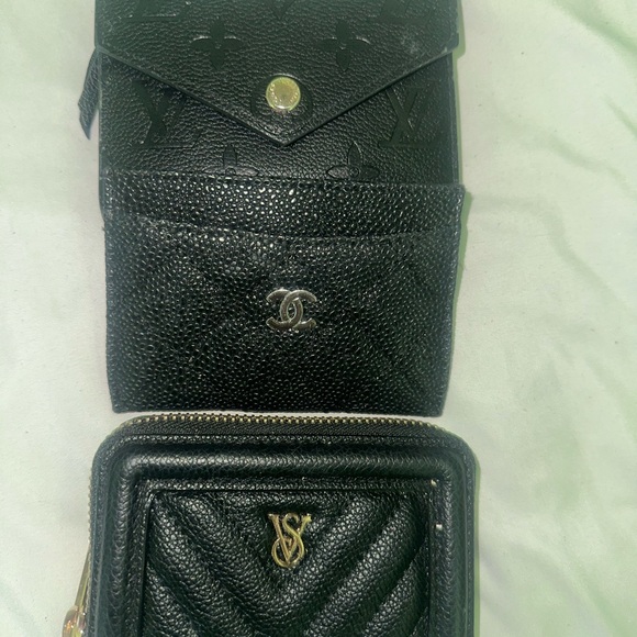 Black Designer Wallets - Picture 1 of 1